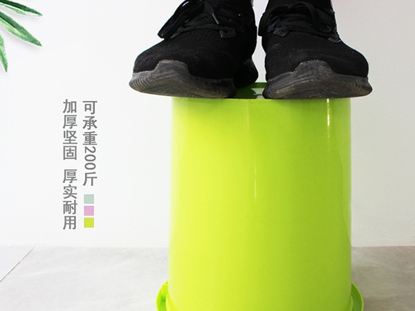 圆形垃圾桶