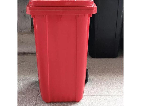 红色-有害垃圾